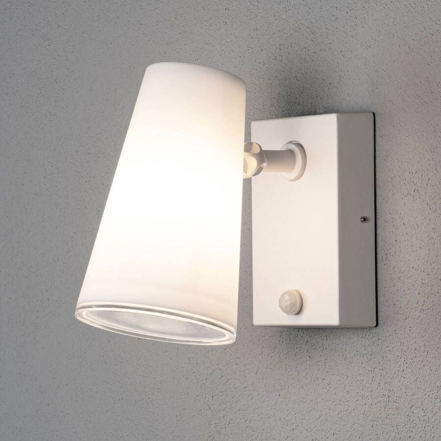 KonstSmide Witte opbouwspot Fano met bewegingssensor 7873 250